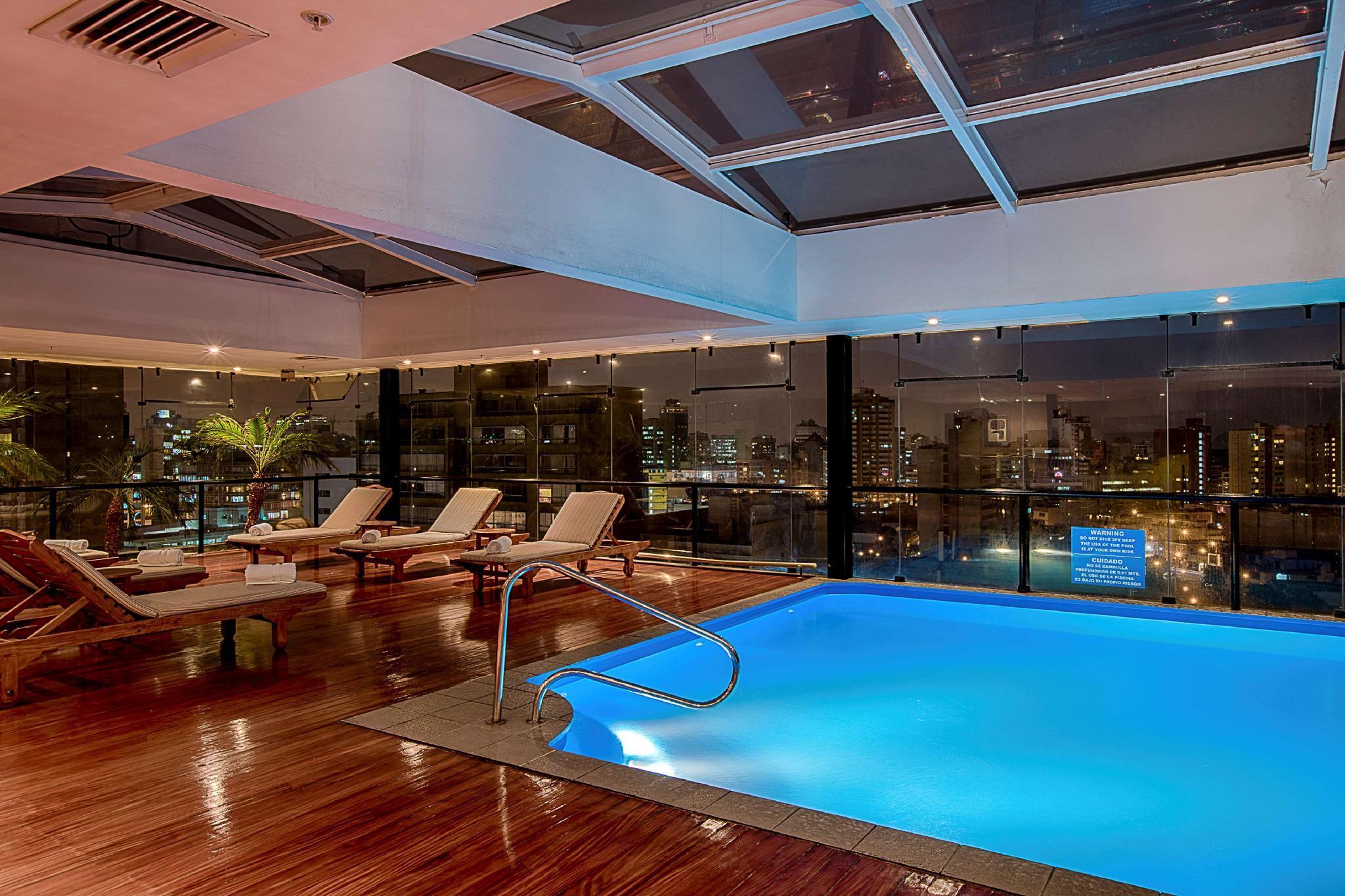 Doubletree By Hilton Lima Miraflores El Pardo Екстер'єр фото